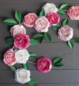 10 Paper Flower Decoration styles That Will Make Any Place Look Marvy