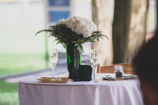 Do's And Don'ts For Wedding Decorative Table Vases Centerpieces