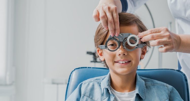 childrens eye exam.