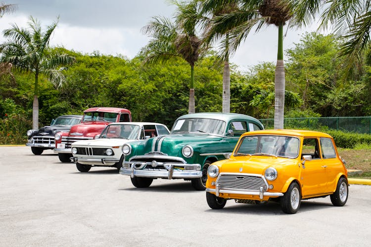 Chevy vehicle lineup.